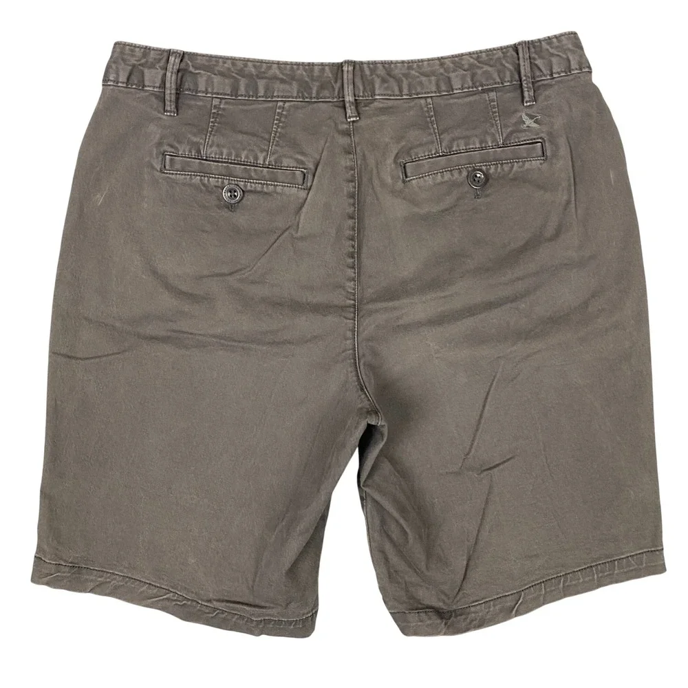Eddie Bauer Legendwash Stretch Curvy‎ Fit Chino Shorts Petite Women P10 Gray